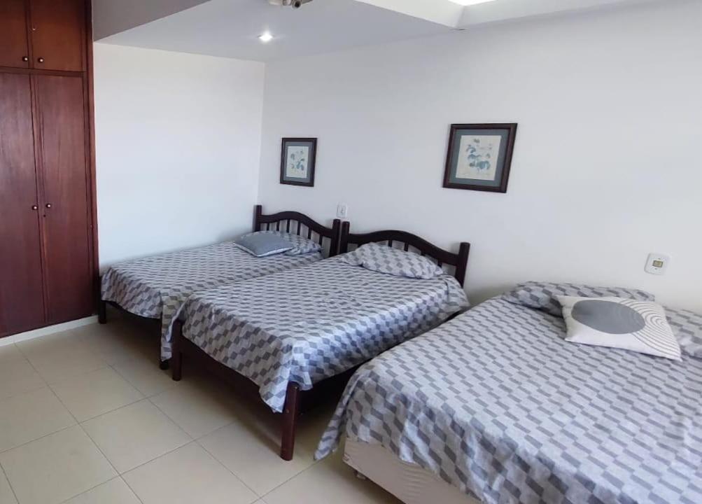 Triplex Cabo Frio Appartement Buitenkant foto